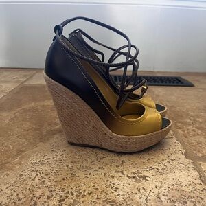 Sergio Rossi Black and Gold Wedges